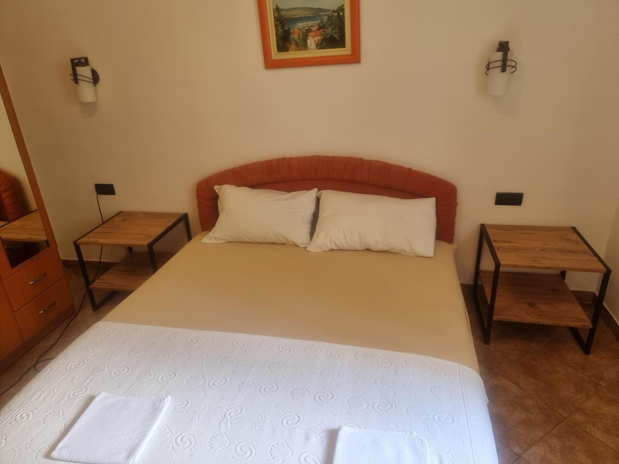 Apartmani Luka Herceg Novi Ngoại thất bức ảnh
