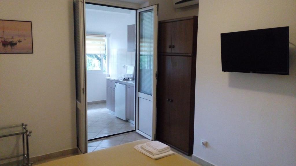 Apartmani Luka Herceg Novi Ngoại thất bức ảnh