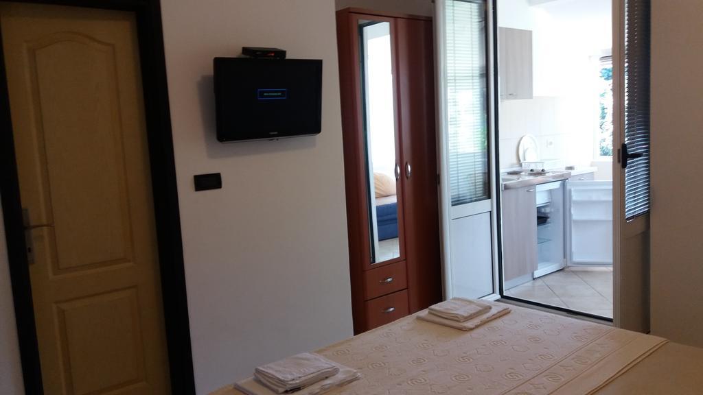 Apartmani Luka Herceg Novi Ngoại thất bức ảnh