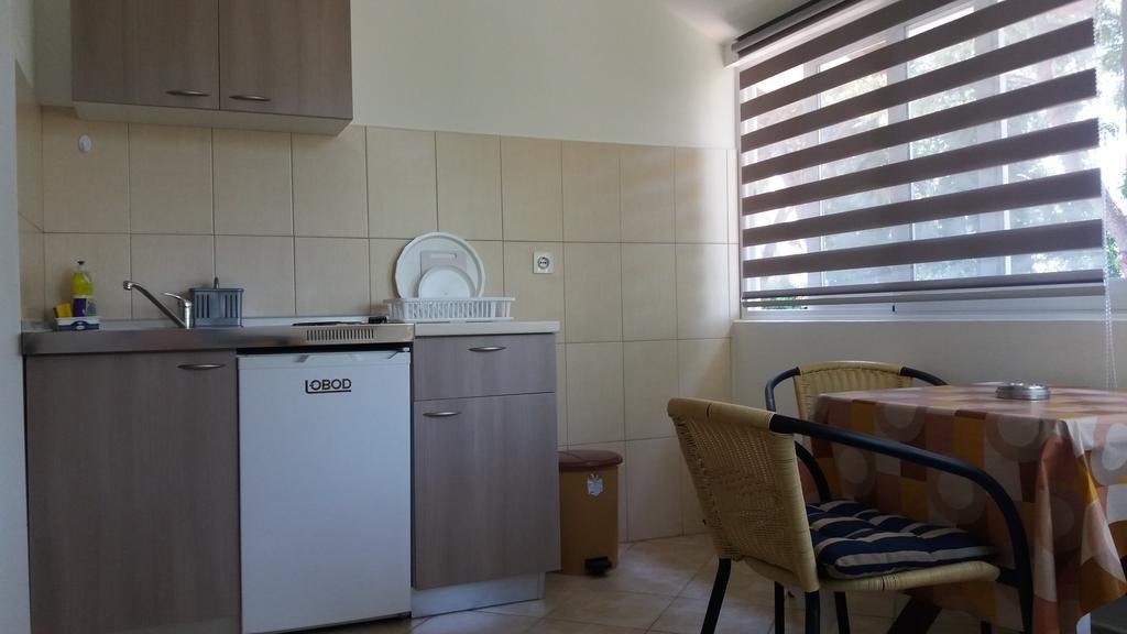 Apartmani Luka Herceg Novi Ngoại thất bức ảnh